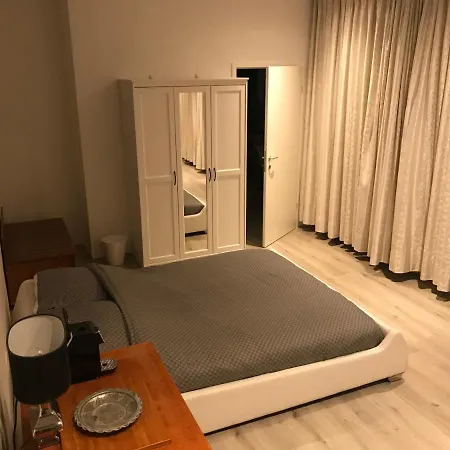 M M Luxury 住宿加早餐酒店 卢布尔雅那
